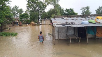 भारी वर्षाका कारण भारतको मणिपुरमा विद्यालय बन्द