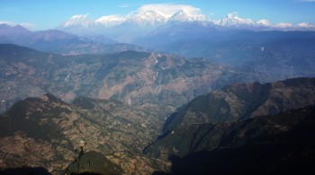 गाम्फा धुरी ओझेलमा