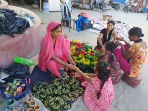 साउन लागेसँगै चुरापोतेको व्यापार बढ्यो