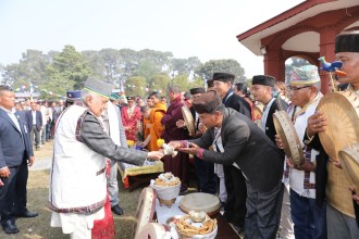 शितल निवासमा पहिलोपटक ल्होछारको पूजापाठ