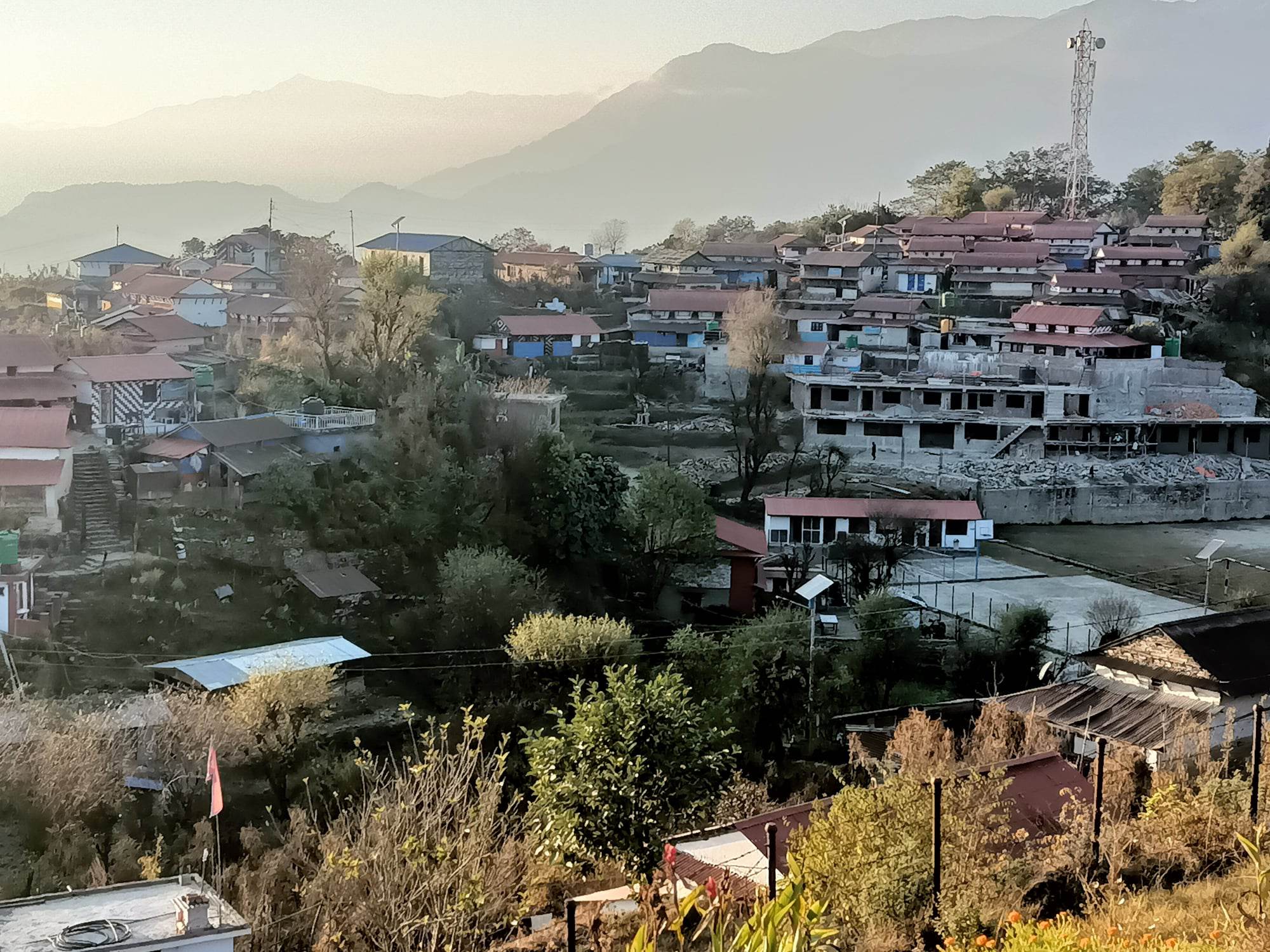 पर्यटकीय गाउँ भुजुङबाट देखिएको मनमोहक दृश्य (फोटोफिचर)