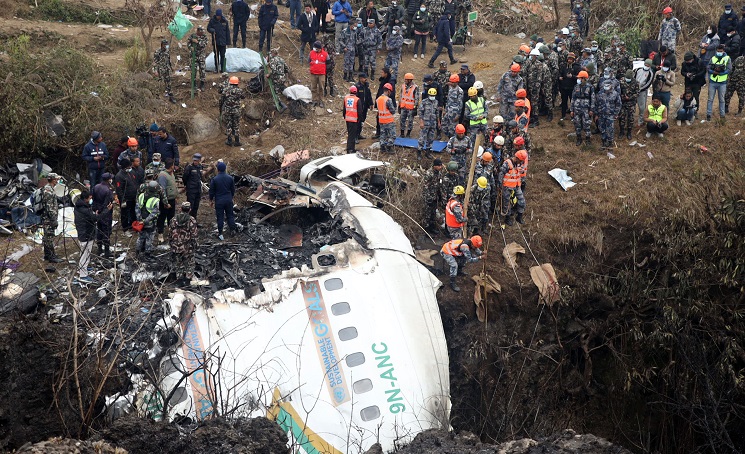 विमान दुर्घटनामा हराइरहेका एक जना अझै फेला पर्न सकेन