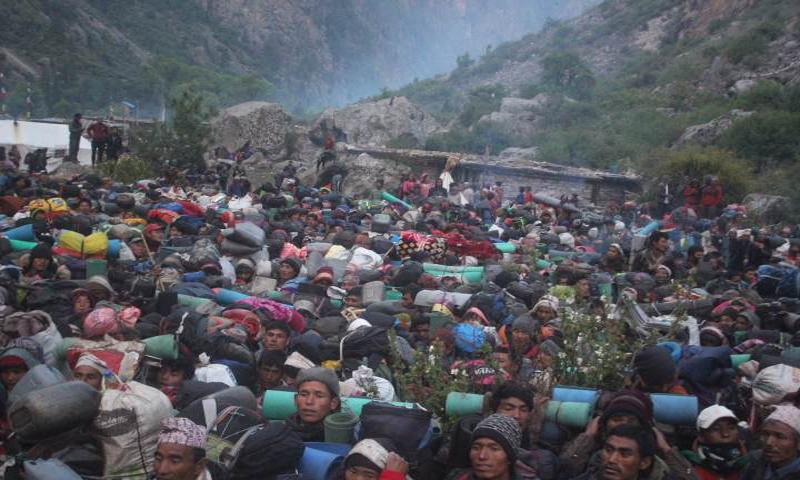 यार्सागुम्बा टिप्न पाटन लागे स्थानीयवासी