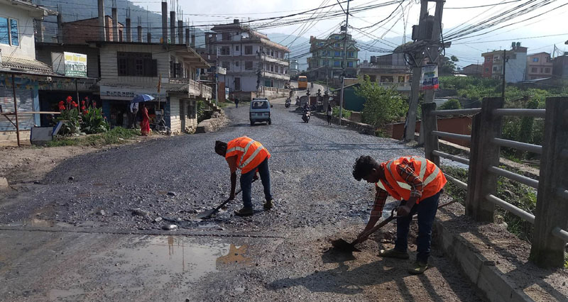 ठेक्काको आठ वर्षपछि कालोपत्रको तयारी