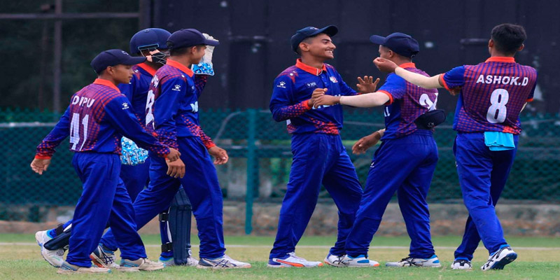 यू–१६ क्रिकेट कपमा  नेपालकाे शानदार जित, सेमिफाइलनमा सिंगापुरसँग खेल्ने